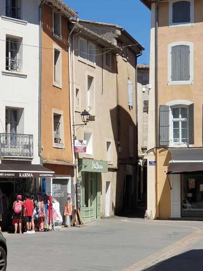 Apartamento L'ISLE D'OR - LES AMANDIERS- 1er étage
